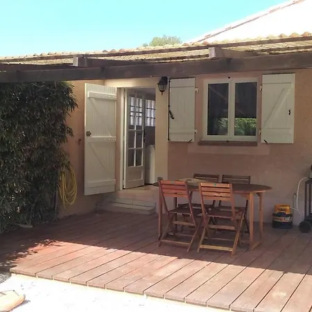 L'auguiere Est Casa de Férias Hyères
